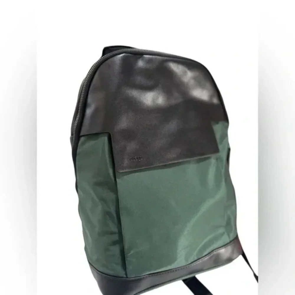 eBags CTS Daypack - Black & Green